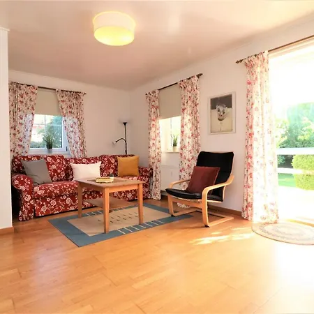 Ferienhaeuser Doppelhaushaelfte, Gruener Weg *